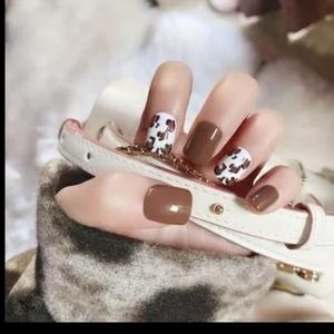 Press on Nails Glue-on New